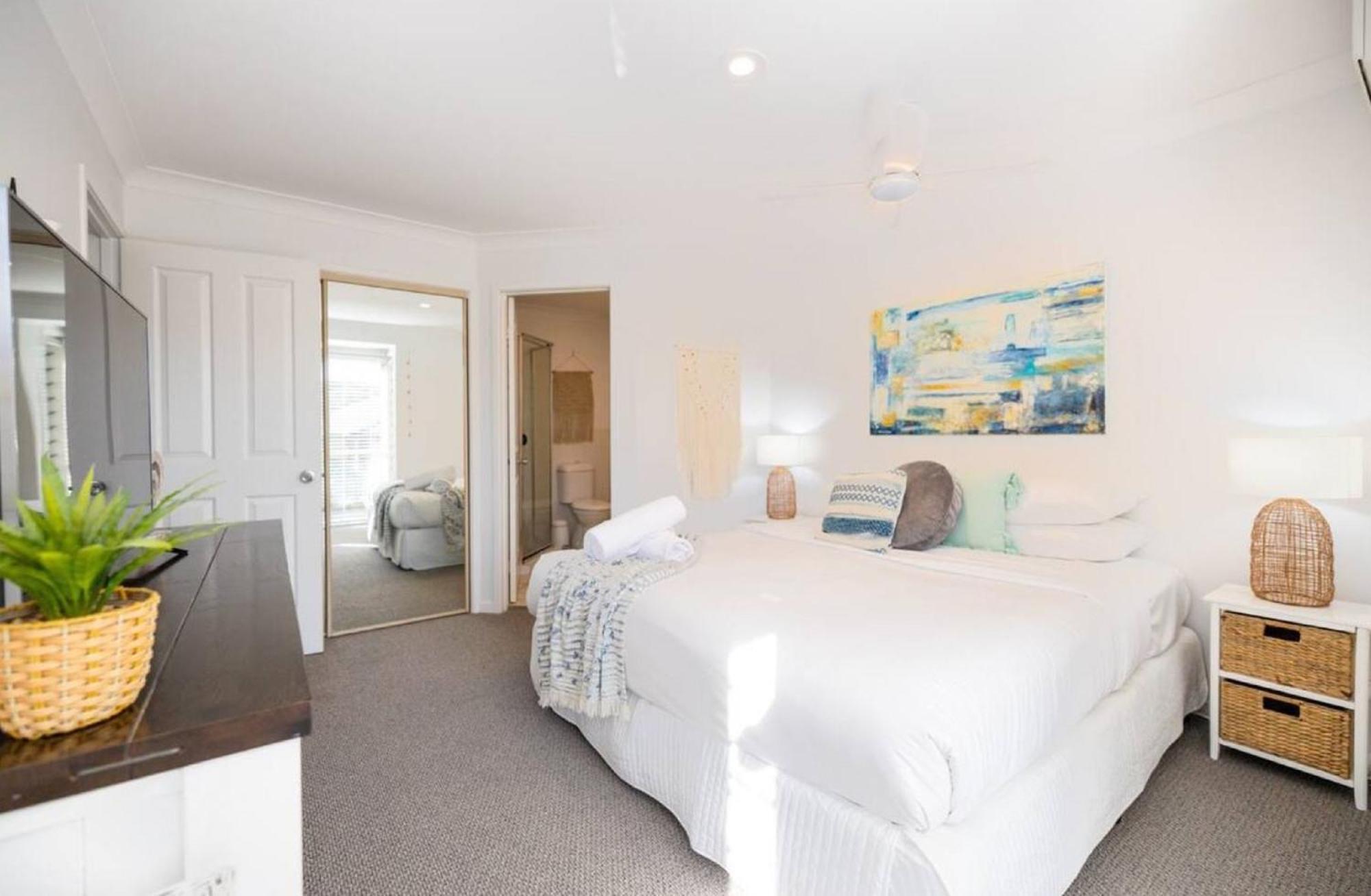 Byron Lakeside Holiday Apartments Byron Bay Exterior foto